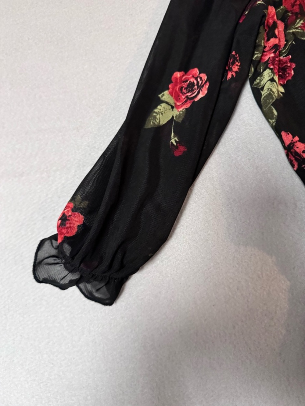 Ember women’s Floral Off-Shoulder Blouse - Picture 5 of 6
